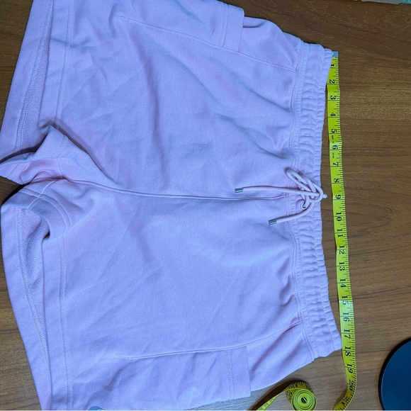 Pink Shorts Nike Women’s Club Fleece NEW NWT XL - Picture 8 of 14